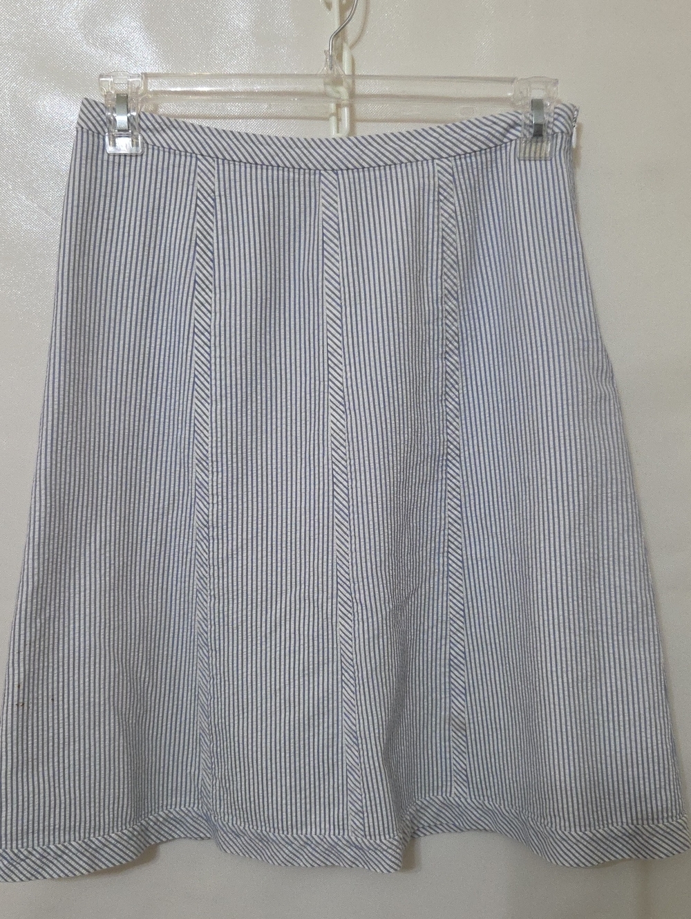 Talbots Women's Classic Blue and White Striped A-Line Skirt 100% Cotton - Size 8
